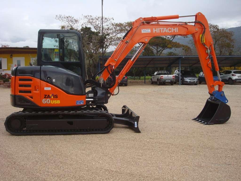 MINIESCAVATORE HITACHI ZAXIS 60USB-3